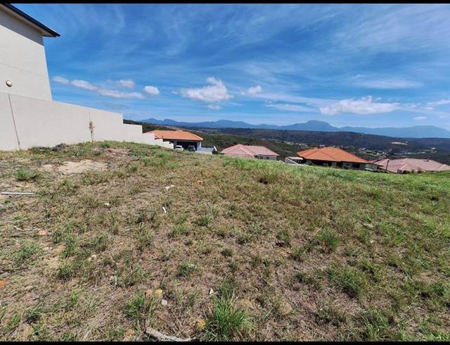 LAND FOR SALE IN AVONDDANS